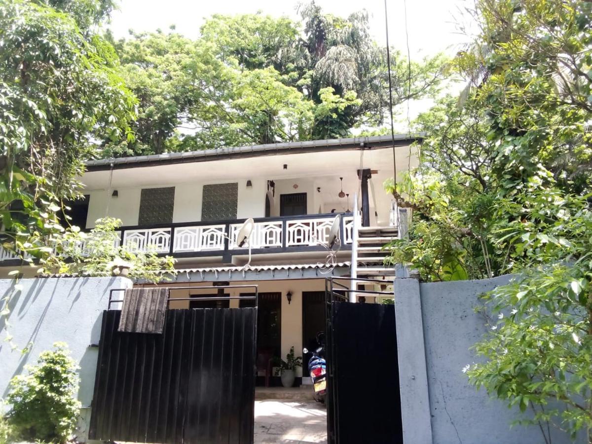 Green Turf Galle Exterior foto